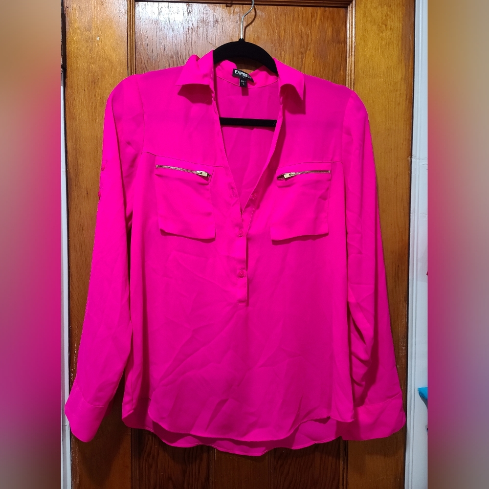Express blause pink color
